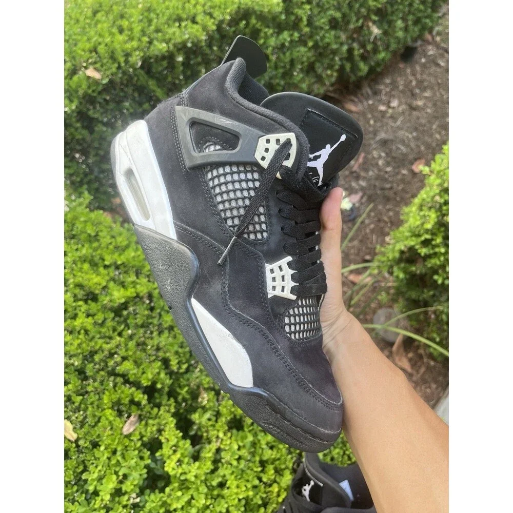 Size 9 - Air Jordan 4 Retro White Thunder